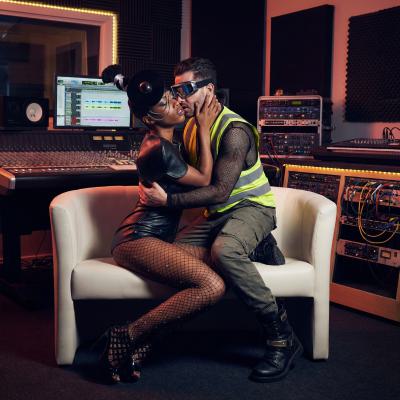 Chat ab 18, hier geht's rund.